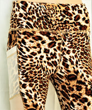 Load image into Gallery viewer, Sandy Cheetah Leggings