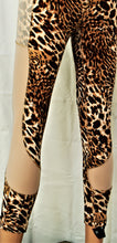 Load image into Gallery viewer, Sandy Cheetah Leggings